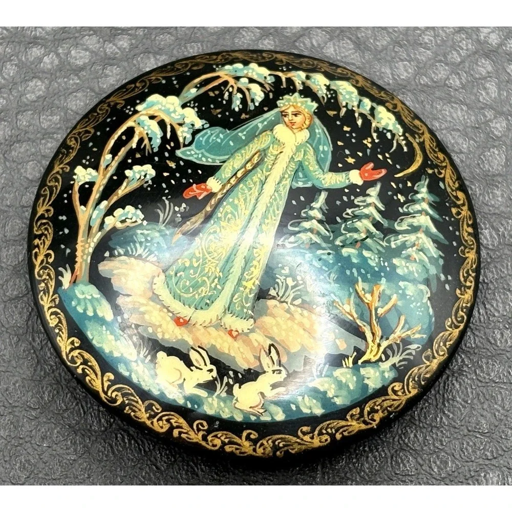 Vintage Ethnic Lacquer Brooch Pin Snow Maiden Fairy Princess Wood Hand Painted